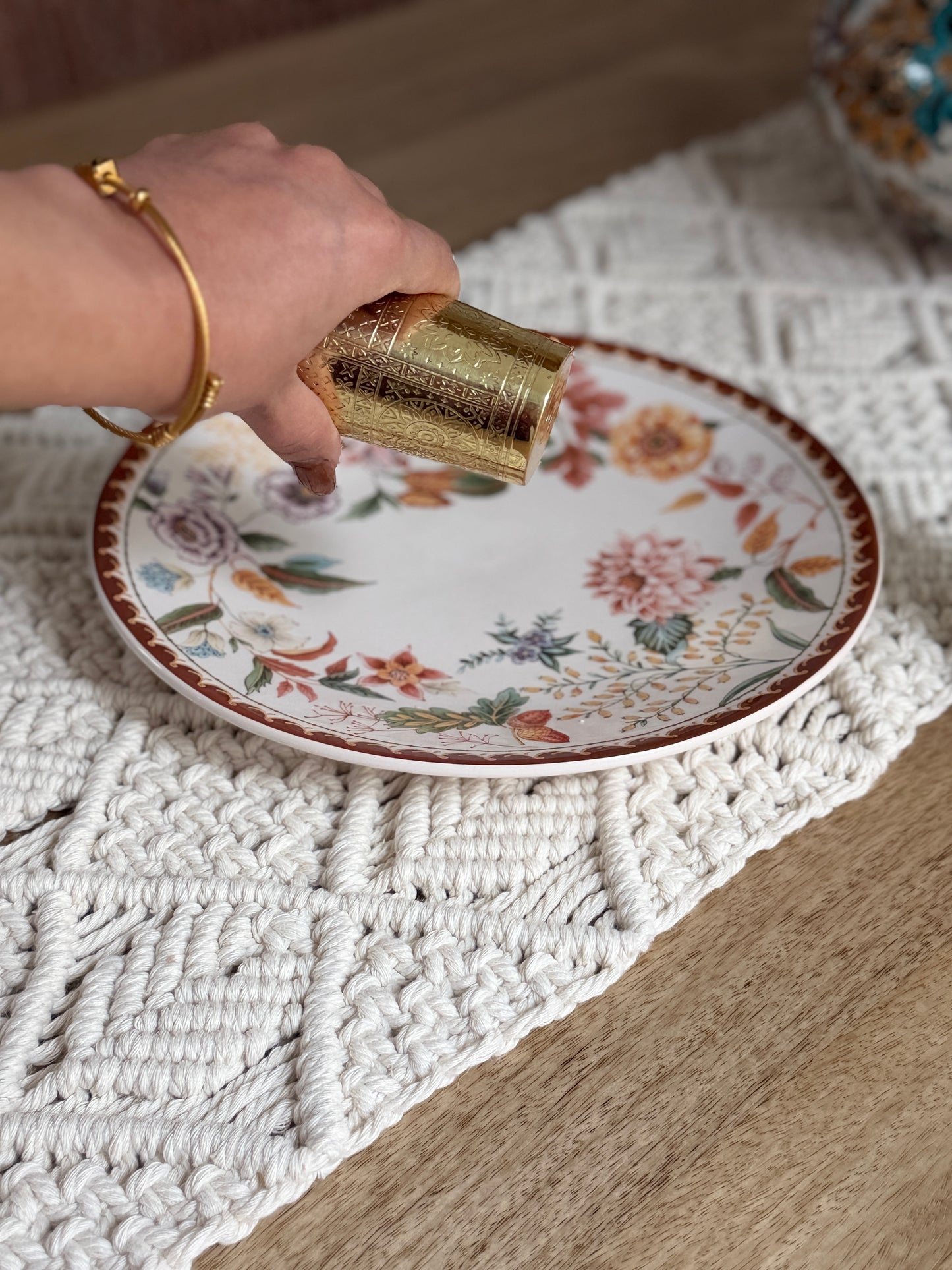 The Golden Petal - Brass Shakers