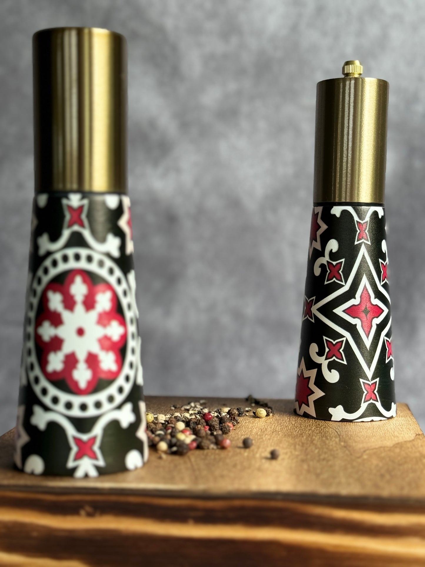 Salt & Pepper Grinder Set - Black