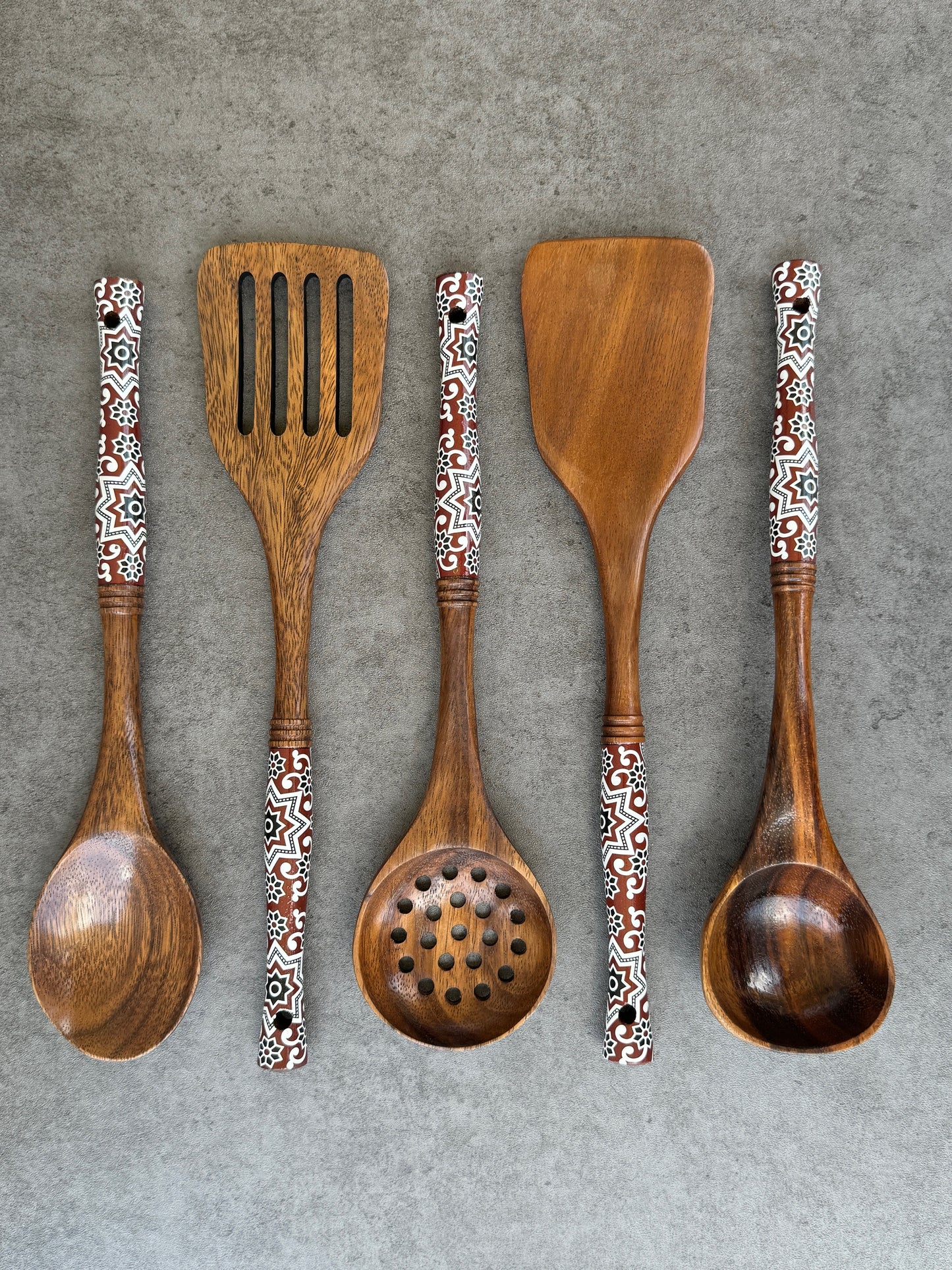 Wooden Cooking Utensils - Burgundy